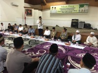 Rektor UIN STS Jambi memberi ceramah agama
