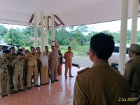 Wabup Tanjab Timur Robby Nahliansyah meminta ASN tetap disiplin saat Sidak paska libur Hari Raya Idul Fitri