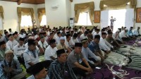 rombongan Pemrov Jambi bersama SKPD Tanjab Timur saat berbuka puasa bersama di rumdis Bupati
