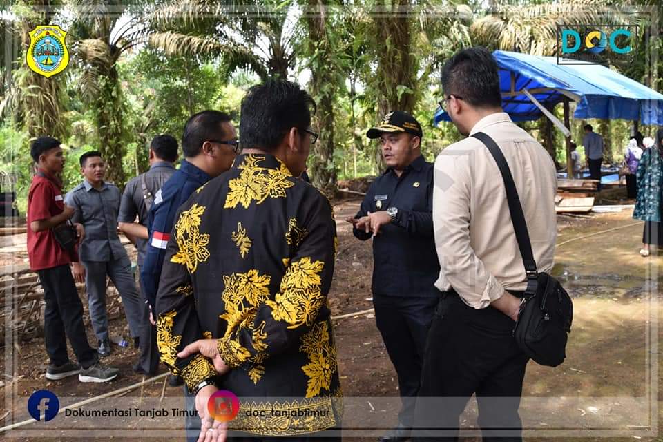 Wakil Bupati Tanjung Jabung Timur Robby Nahliyansyah berdialog dengan Petrochina dan SKK Migas