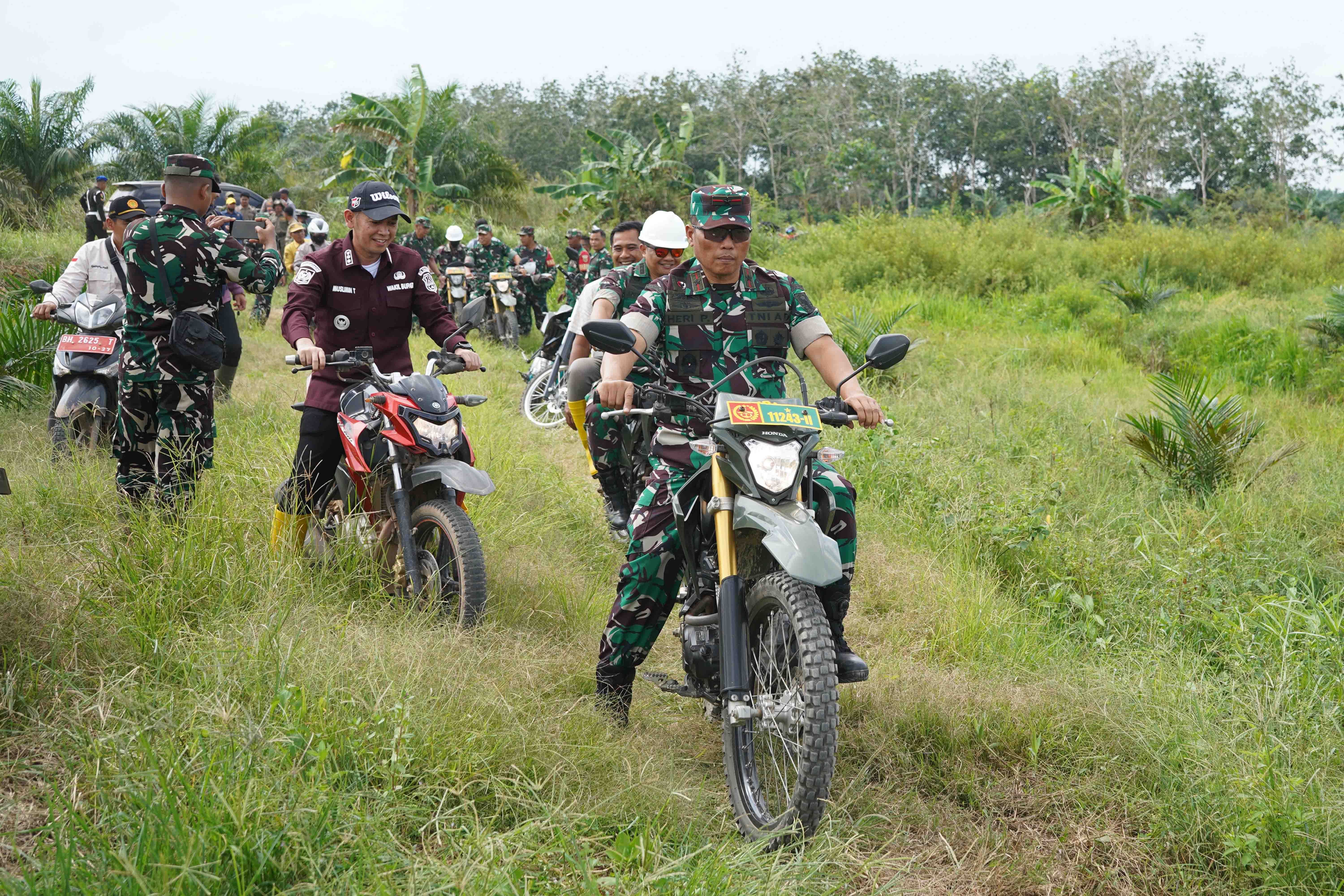 Menuju Lokasi Opla di Kelurahan Simpang Kecamatan Berbak