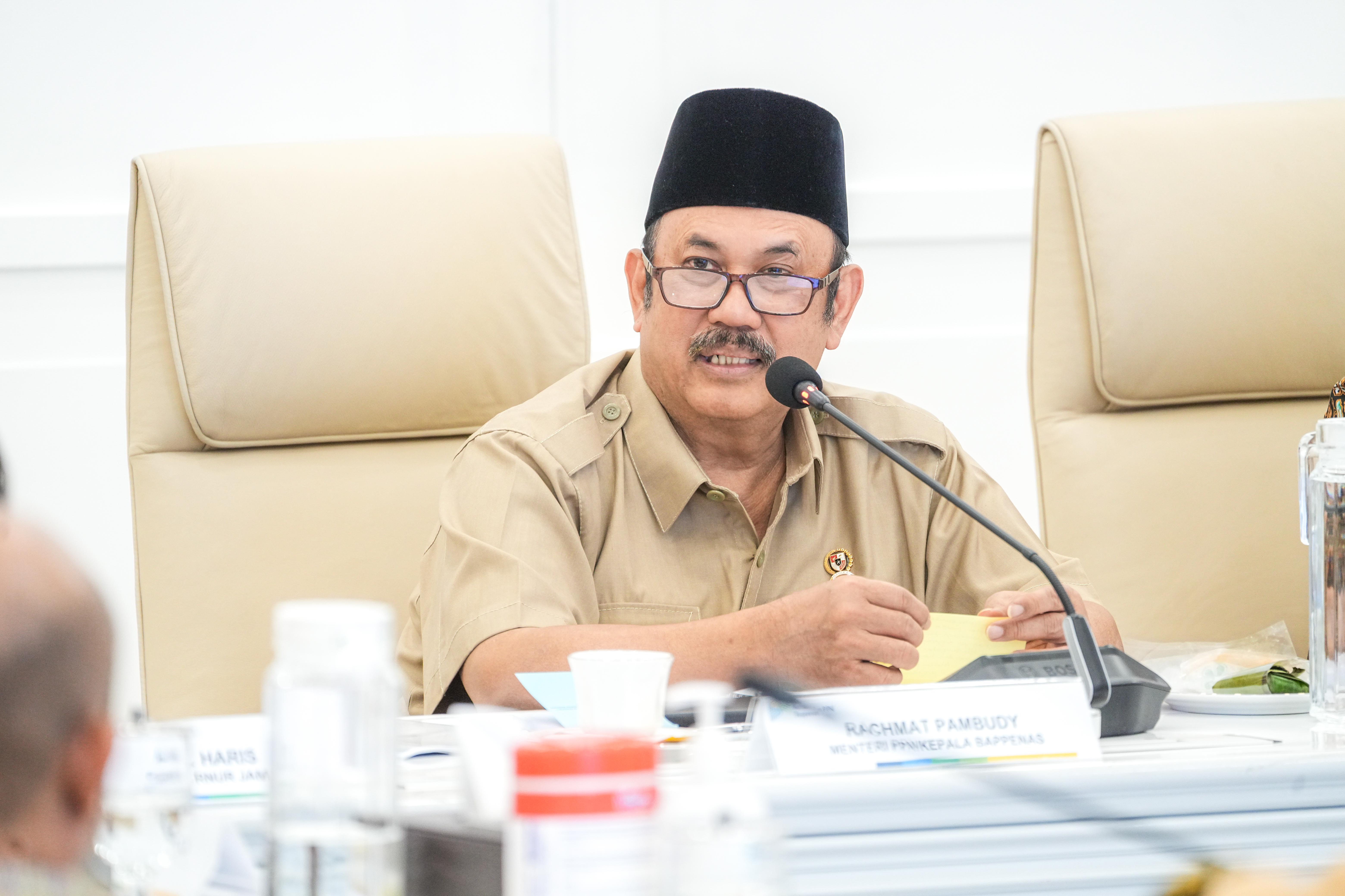 Menteri Perencanaan Pembangunan Nasional/Kepala Bappenas Republik Indonesia Prof. Dr. Ir. Rachmat Pambudy, M.S.