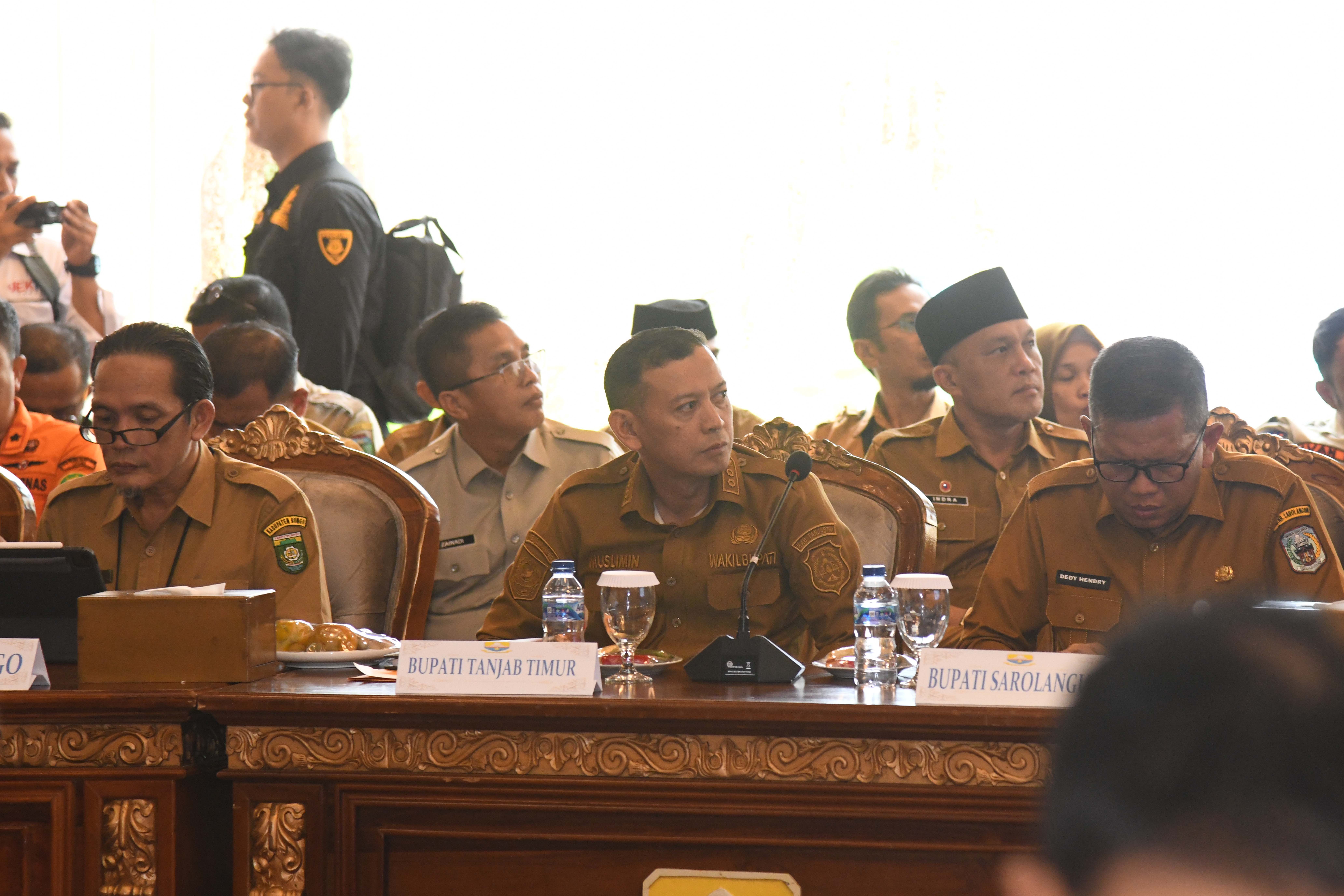 Wakil Bupati Tanjab Timur Muslimin Tanja, S.Th.I.,M.Si