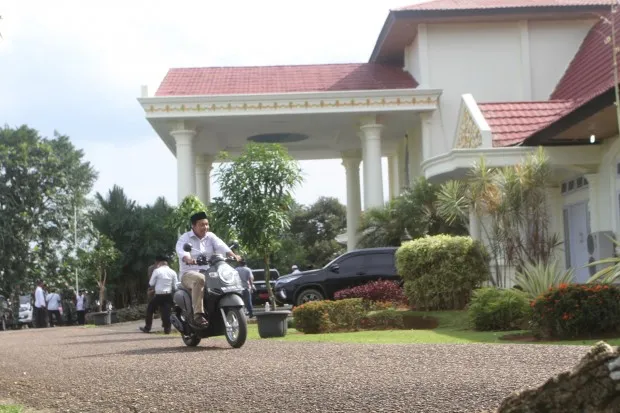 Pemkab MoU Pembangunan Pabrik Kelapa Dalam   