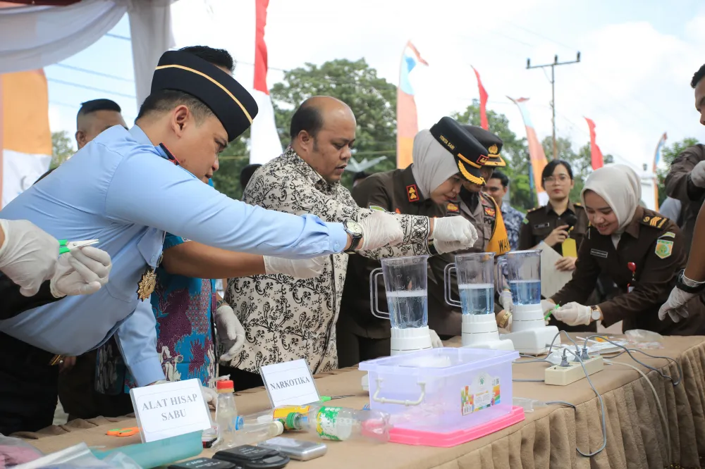 Wabup Hadiri Pemusnahan Barang Bukti Kejahatan