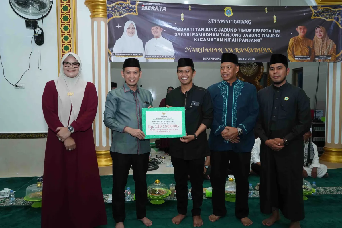 Bupati dan Wakil Bupati Tanjung Jabung Timur Safari Ramadhan Kedua di Desa Pemusiran