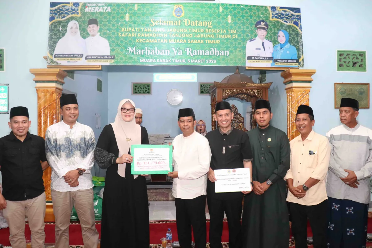 Bupati dan Wabup Tanjab Timur Safari Ramadhan 1447 H di Kecamatan Muara Sabak Timur