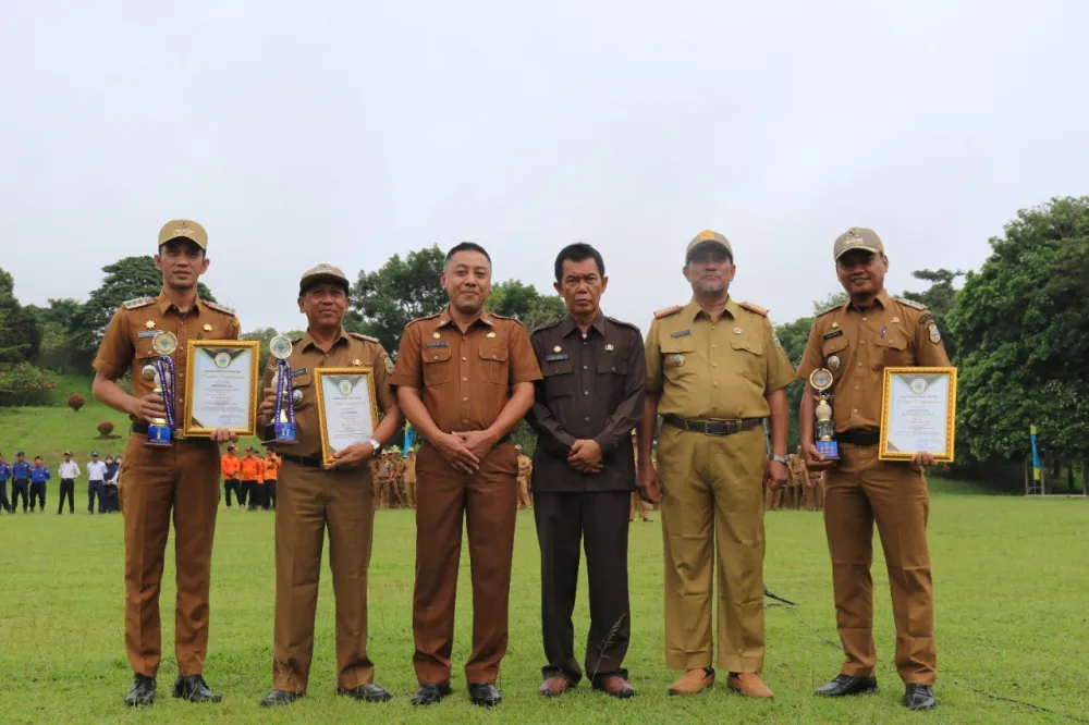 Pemkab Tetapkan 3 Camat Berprestasi Tingkat Kabupaten
