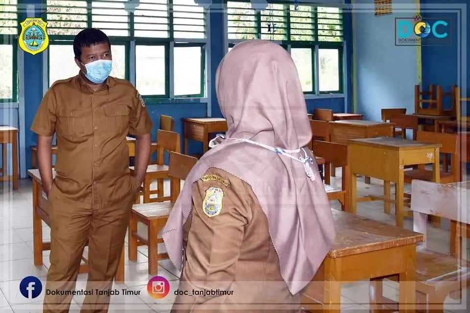 Bupati Kunjungi SMPN 1 Tanjab Timur