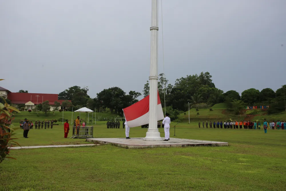 Sekda Pimpin Peringatan Hari Pendidikan Nasional