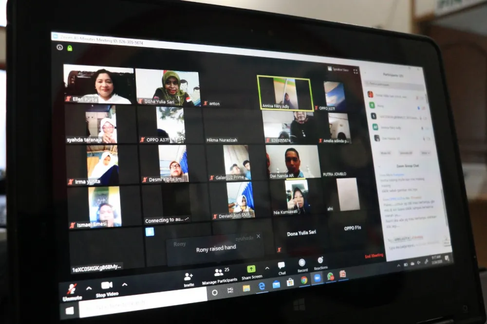 Antisipasi Corona, Praktikkan Live Streaming Belajar Online   