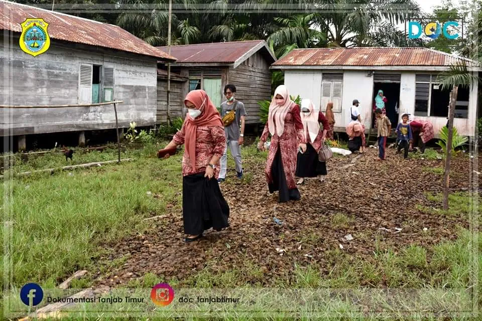 Ketua TP PKK Tanjab Timur Wirdayanti Kunjungi Anak Korban Kekerasan