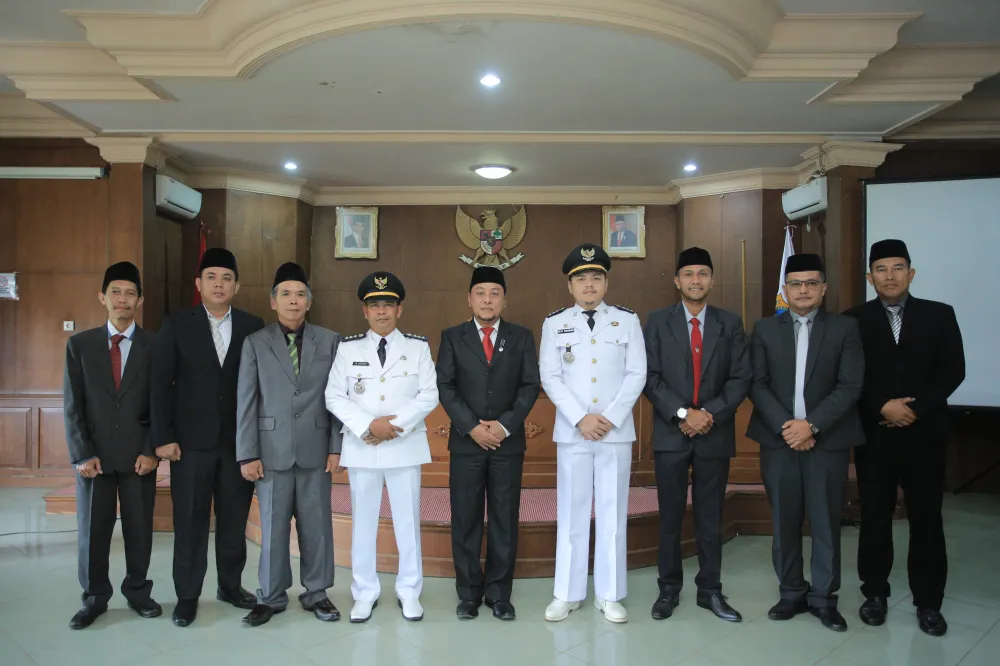 Sekda Lantik 3 Pejabat Eselon II dan 5 Pejabat Eselon III