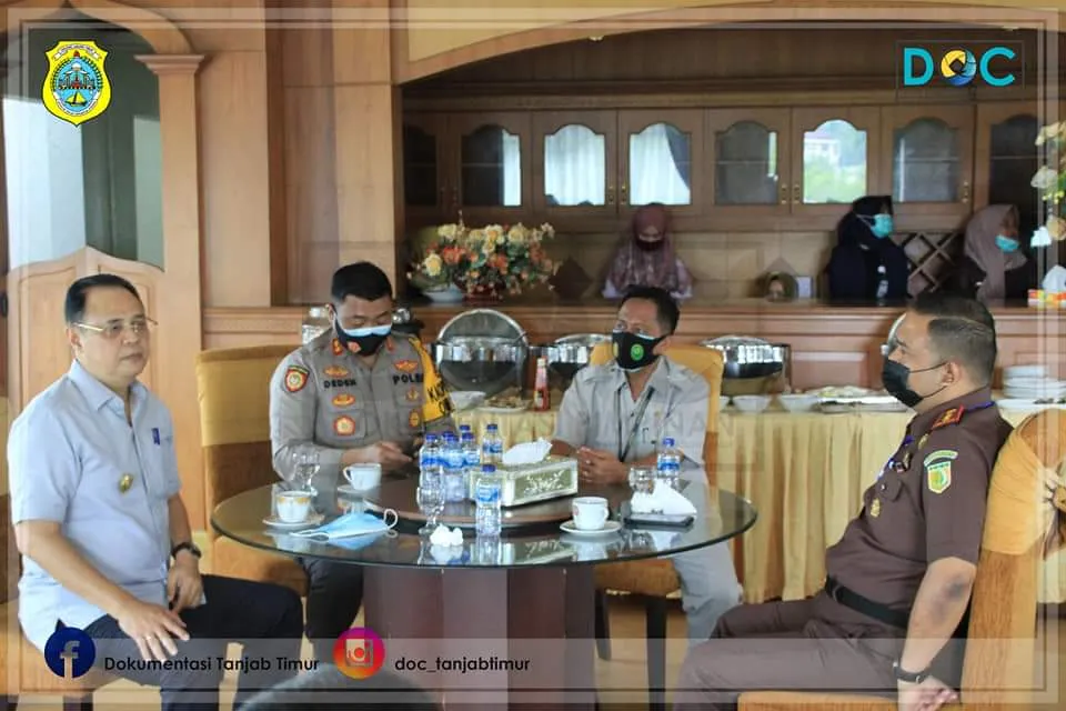 Hari Pertama Kerja, PJS Bupati Gelar Coffee Morning 