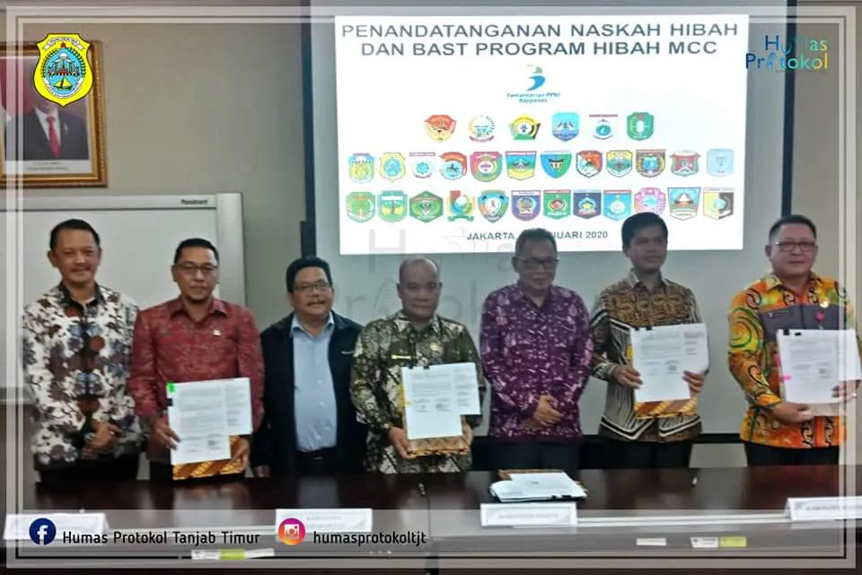 Sekda Hadiri Penandatangan Dokumen Naskah Hibah 