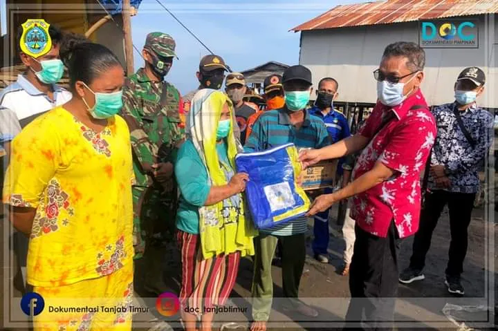 Serahkan Bantuan Hingga Dialog Relokasi Korban   