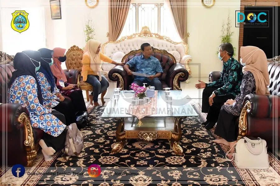 Bupati dan Keluarga  Ikuti Pendataan Keluarga Tahun 2021