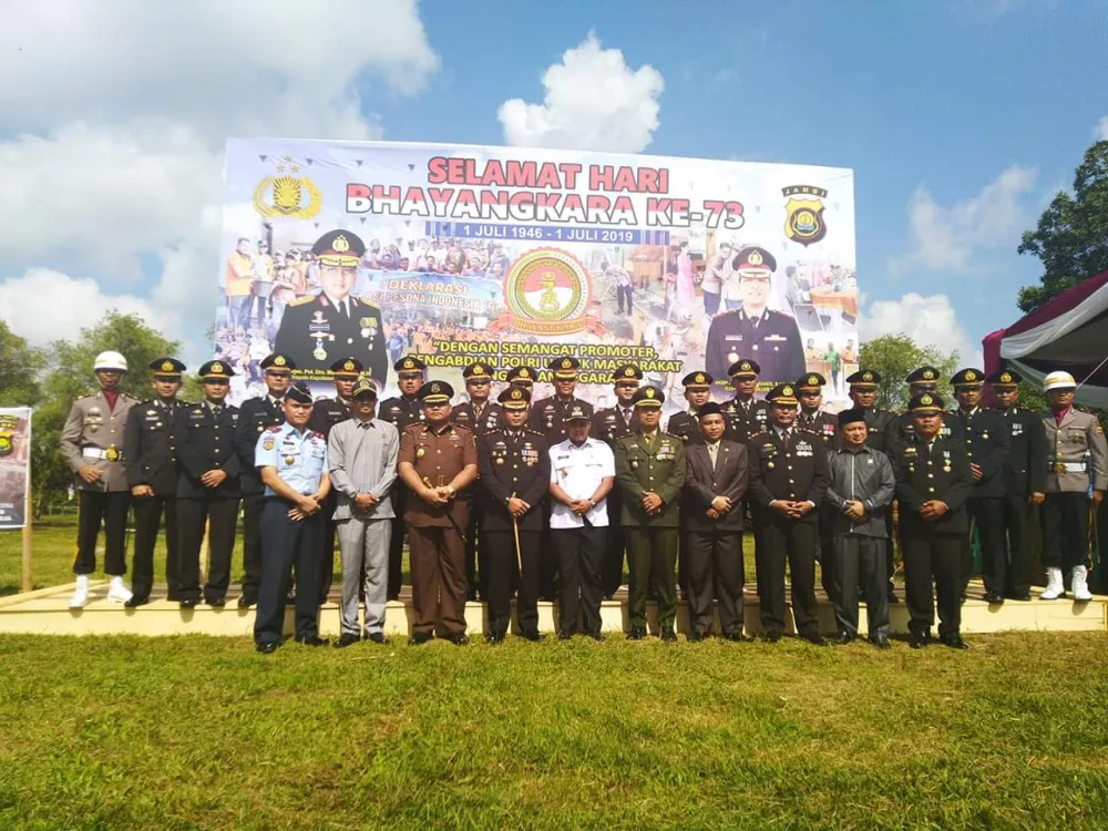 Wabup Hadiri Syukuran dan Upacara HUT Bhayangkara 