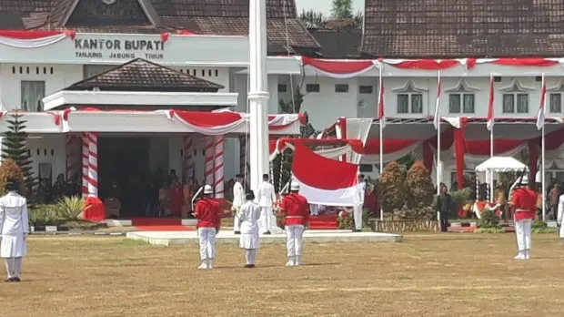 Upacara Bendera HUT RI ke 73 Berlangsung Khidmat   