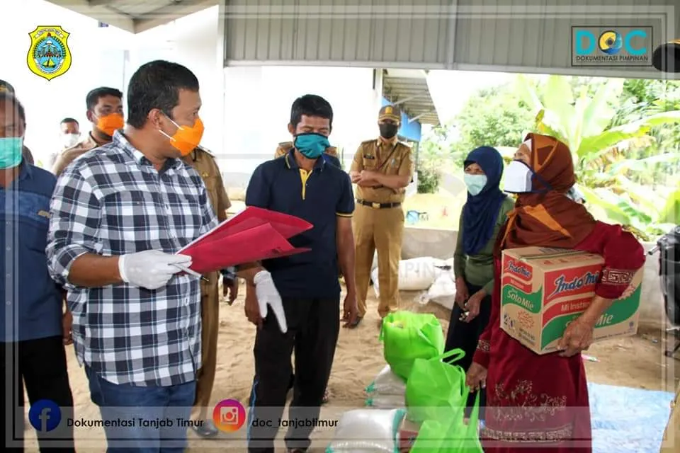 Pemkab Mulai Mendistribusikan Bantuan Jaring Sosial Covid-19