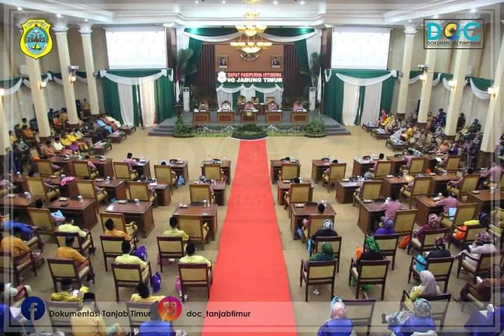 Paripurna Istimewa HUT ke-21