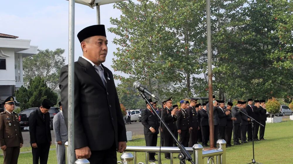 Sekda Inspektur Upacara Hari Kesaktian Pancasila
