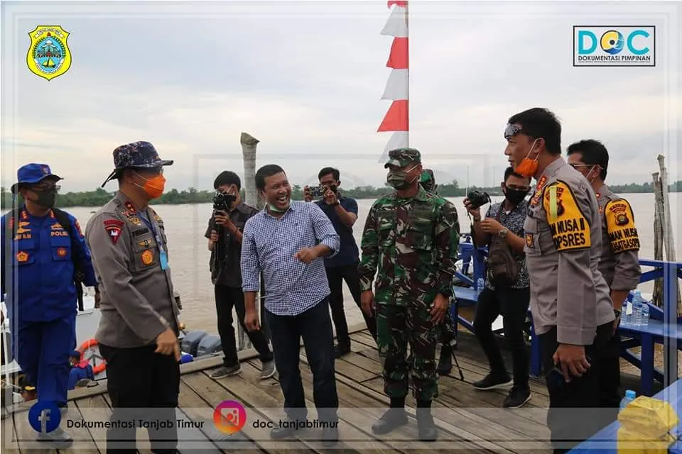 Bupati Dampingi Kapolda Jambi Tinjau Posko Subsatgas Aman Nusa II  