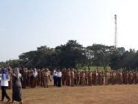 ASN Diberi Hukuman Hormat Bendera dan Pemotongan TKD