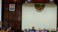 Bupati Tanjabtim Temui Walikota Surabaya